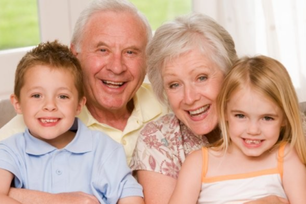 7 Ways Grandparents Can Help Grandchildren Pay for College